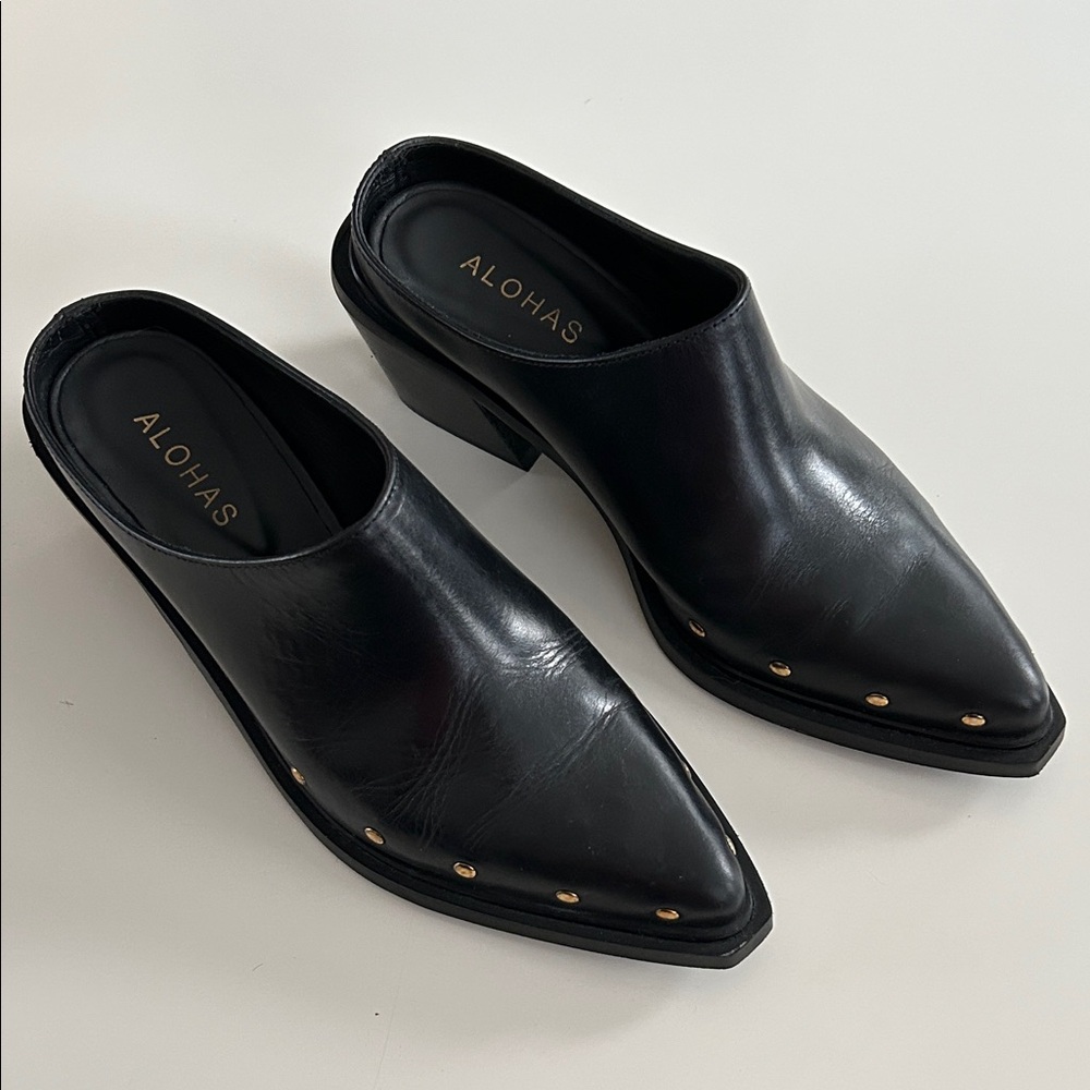 ALOHAS Lorenzo Black Mules with Gold Studs